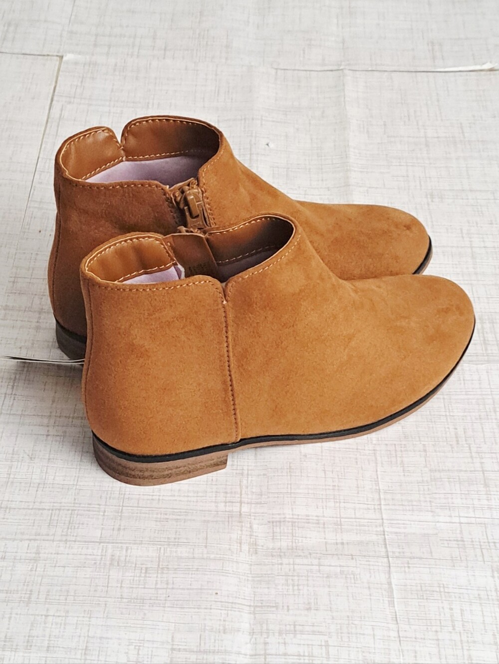 Cat & Jack Girls Ankle Boots Low Heel Flat Bootied Brown Sz 1